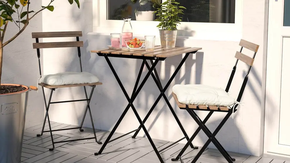 Mesa con 2 sillas de exterior T&Auml;RN&Ouml;