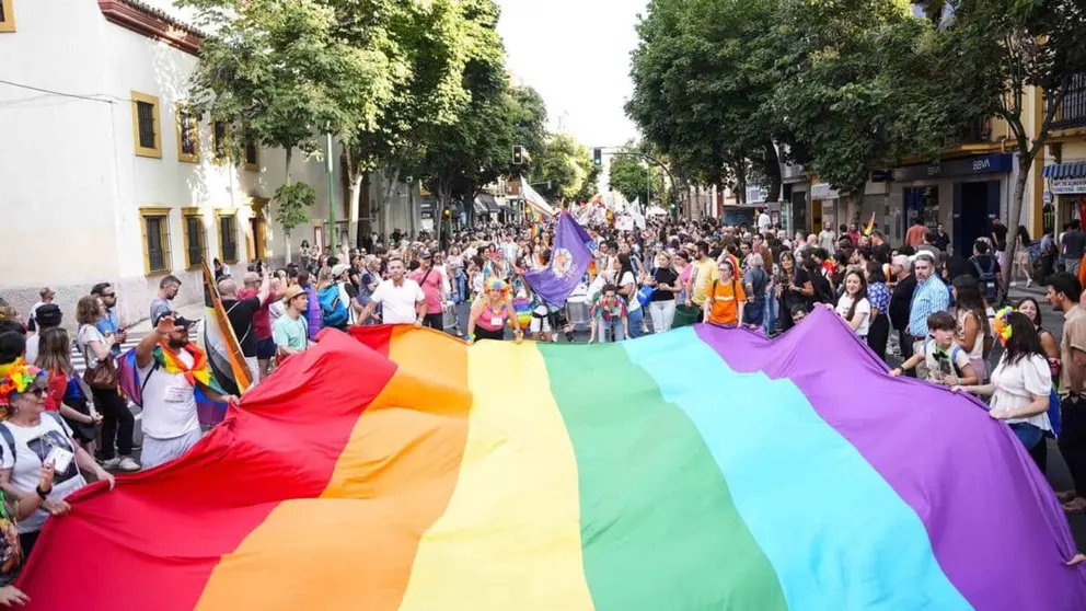El D&iacute;a del Orgullo se conmemora con un sinf&iacute;n de actividades en Andaluc&iacute;a