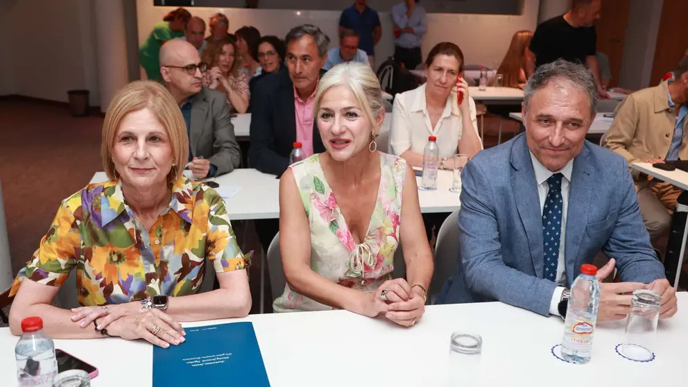 Patricia del Pozo y Mar&iacute;a Jos&eacute; Garc&iacute;a-Pelayo en Jerez | Cristo Garc&iacute;a