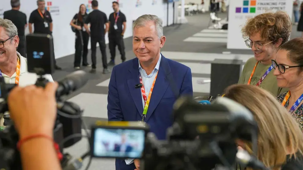 Jos&eacute; Luis Sanz durante su comparecencia a los medios | Ayuntamiento de Sevilla