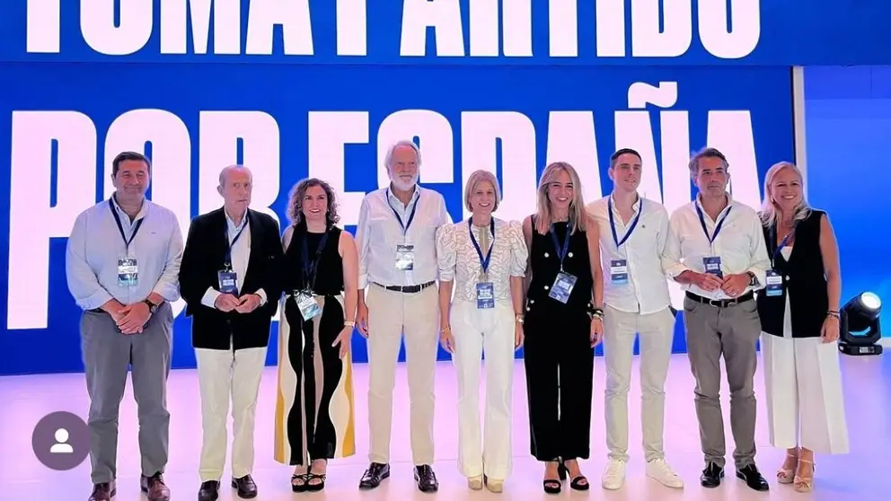 Miembros del PP de Jerez en el Congreso Nacional