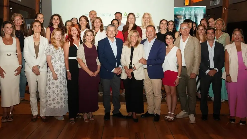 Antonio Sanz ha realizado el anuncio en la presentaci&oacute;n en Sevilla del Club de Mentoras de WomANDigital