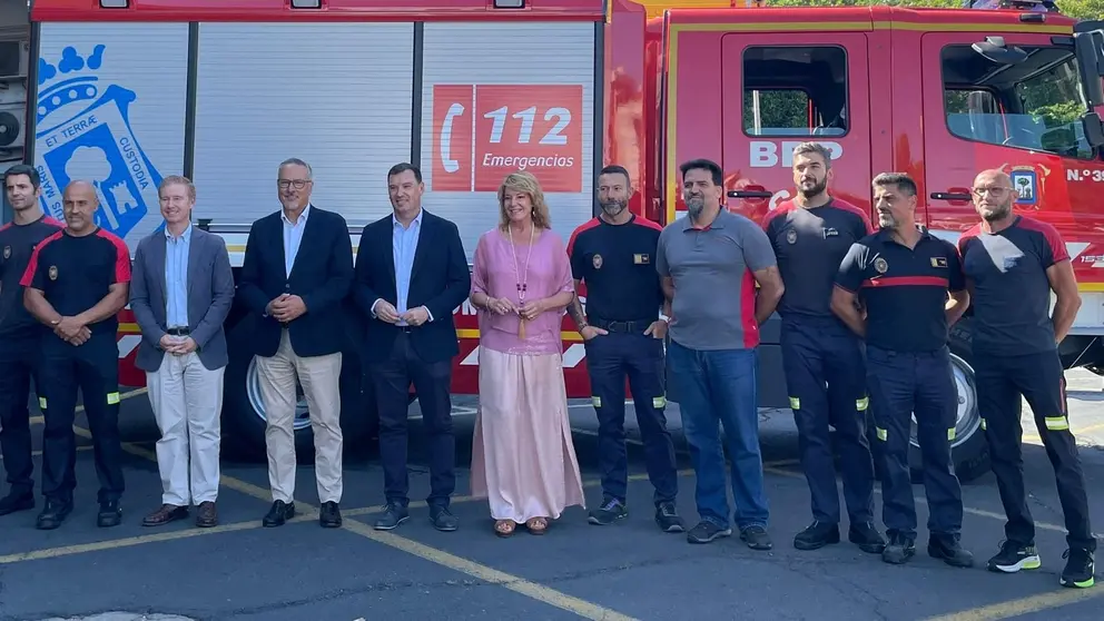 Nuevo veh&iacute;culo tipo bomba para el parque de Bomberos de Huelva