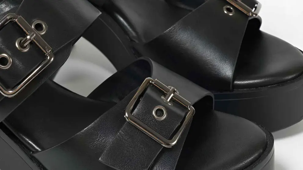 Sandalias de plataforma con hebillas de Marypaz