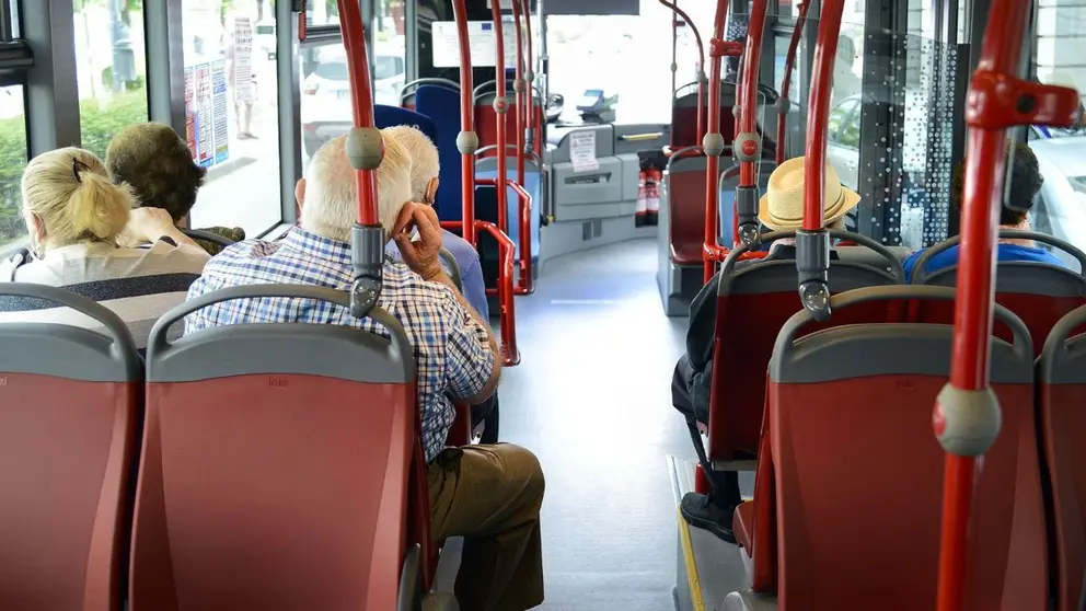 Autob&uacute;s urbano en Jerez