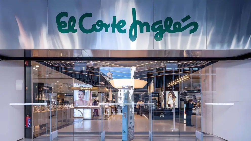 Puerta de entrada a El Corte Ingl&eacute;s