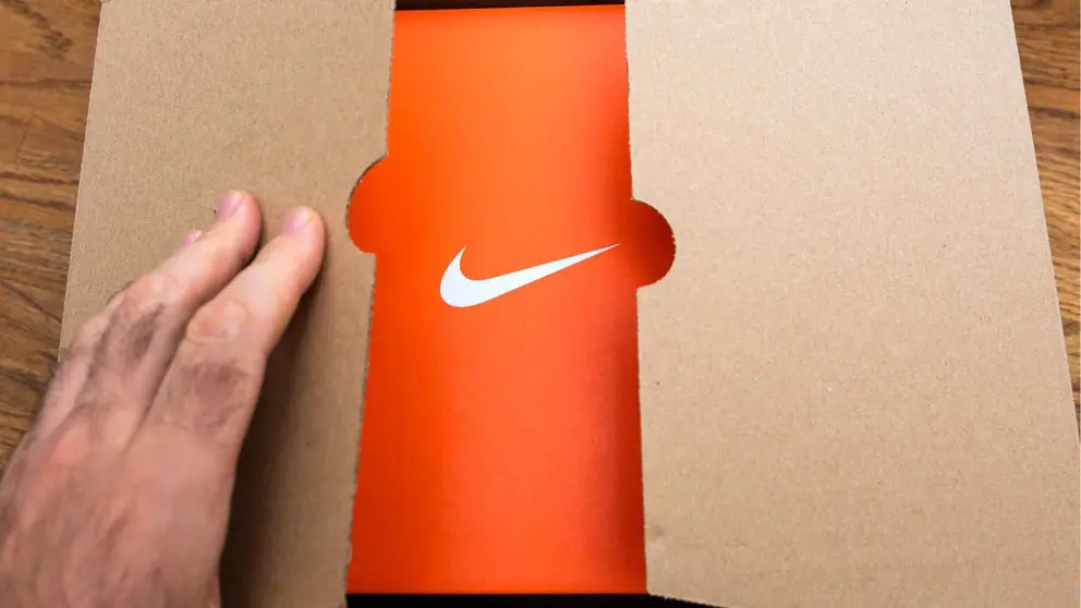 Caja de zapatillas de Nike