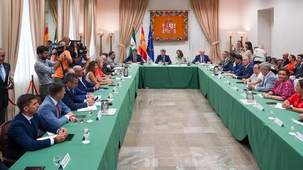 Reuni&oacute;n sobre el Tren Litoral en M&aacute;laga en julio de 2024