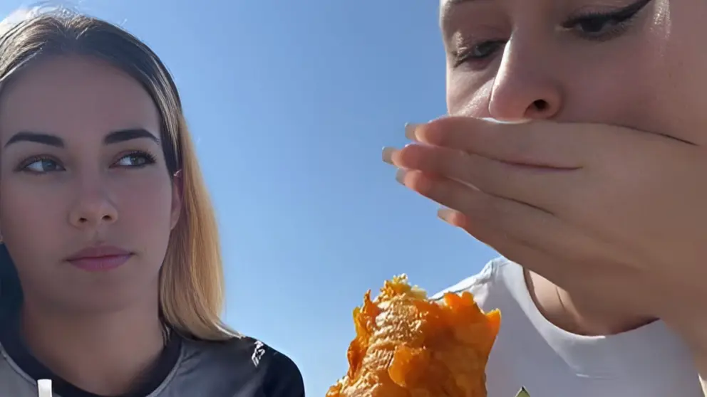 Una amiga salva a una influencer de sufrir una intoxicaci&oacute;n al&eacute;rgica