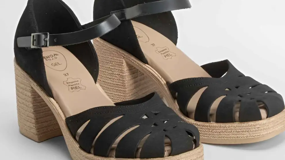 Sandalia de tac&oacute;n tipo cangrejera SENDA ROAD de Merkal