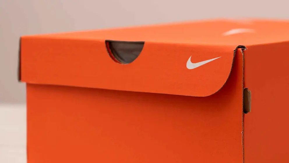 Caja de zapatillas de Nike