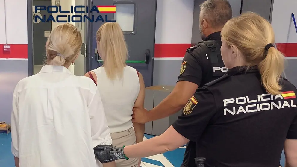 Detienen en Jerez a dos carteristas por hurto mayor