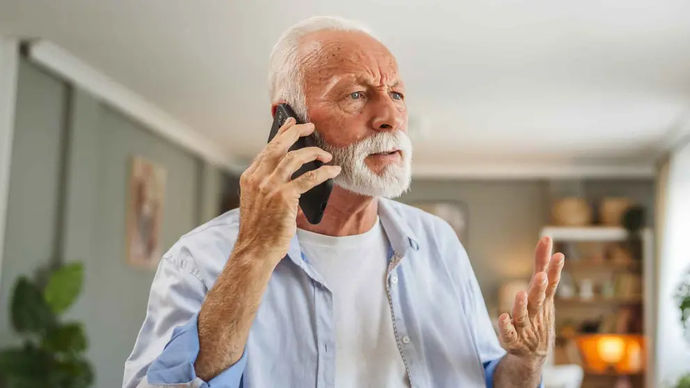 Un pensionista de la Seguridad Social preocupado por el estado de su pensi&oacute;n
