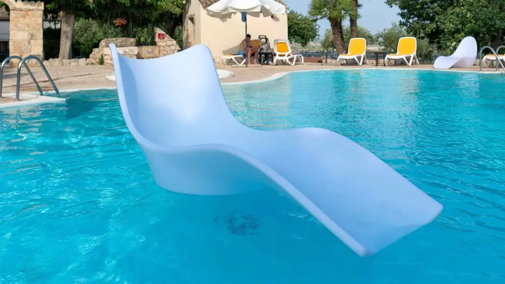 Tumbona de jard&iacute;n de dise&ntilde;o moderno Chaise Longue Sined Cassiopea