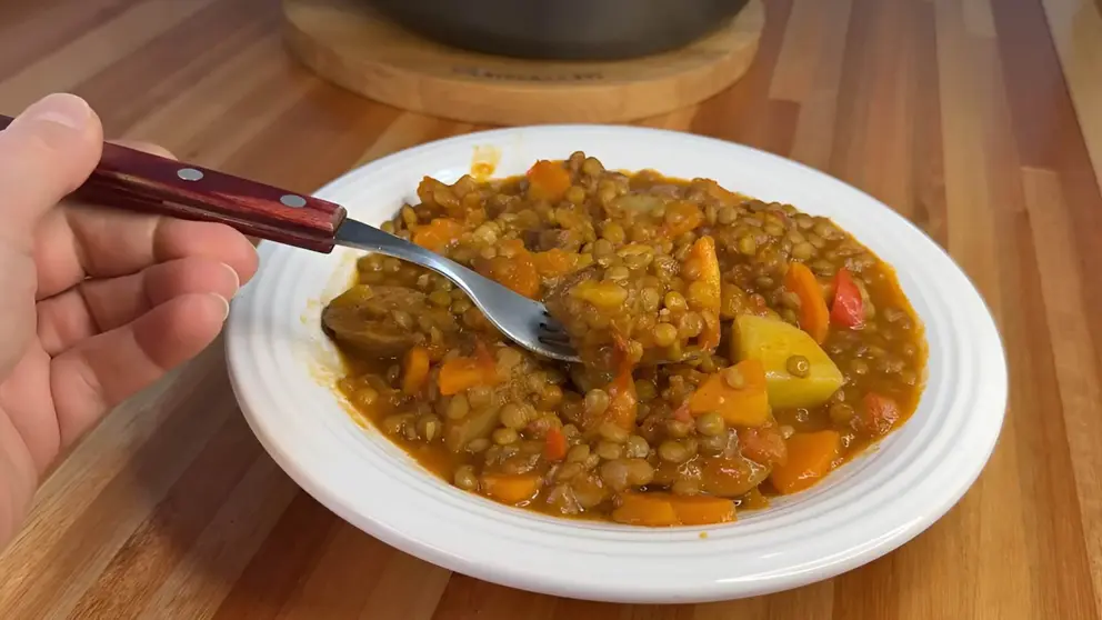 El guiso de lentejas m&aacute;s rico del mundo - La Rusa Cocina