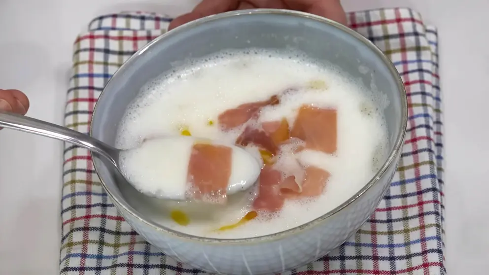 Sopa fr&iacute;a de mel&oacute;n de Anna Ter&eacute;s