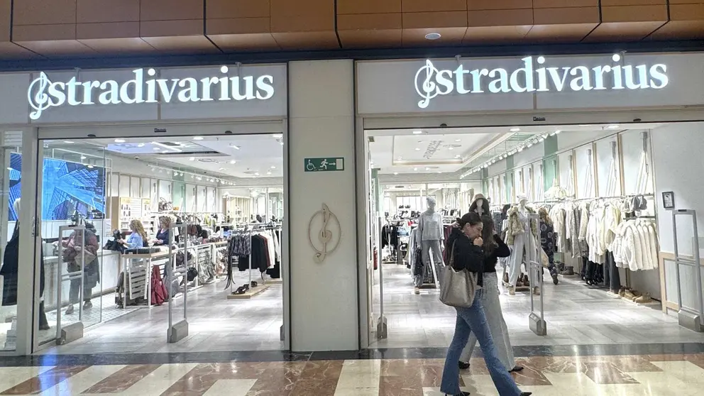 Stradivarius, &Aacute;rea Sur - Inditex