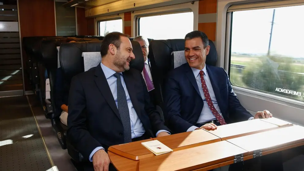 Pedro S&aacute;nchez, junto a Jos&eacute; Luis &Aacute;balos, en una imagen de archivo