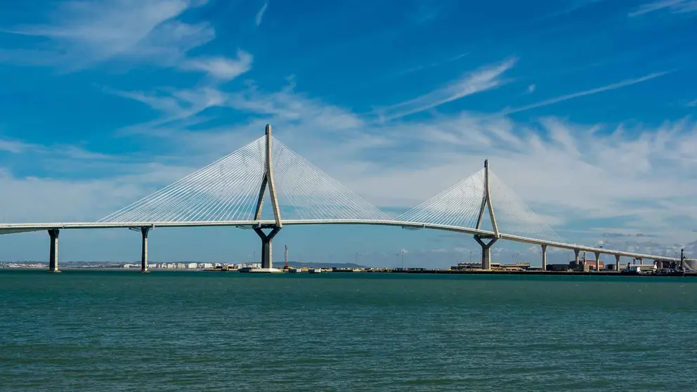 Puente de la Constituci&oacute;n en C&aacute;diz