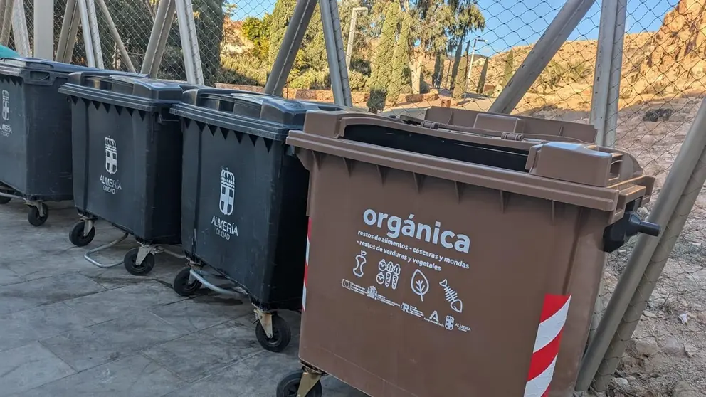 Almer&iacute;a sube la tasa del recibo de la basura a sus vecinos