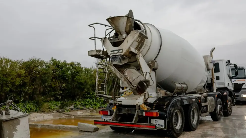 Imagen de archivo de un cami&oacute;n hormigonera