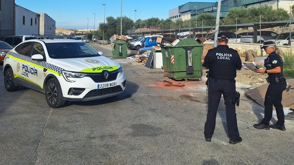 Polic&iacute;a Local intensifica su vigilancia en pol&iacute;gonos de Jerez