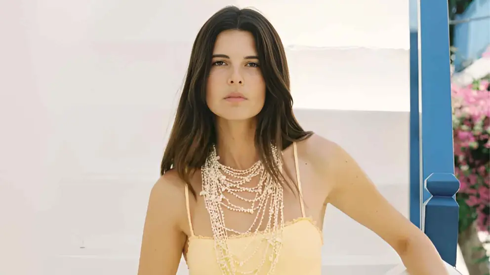 Vestido paneles de espalda descubierta de Zara