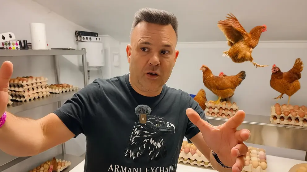 Jos&eacute; El&iacute;as descubre la rentabilidad del huevo premium