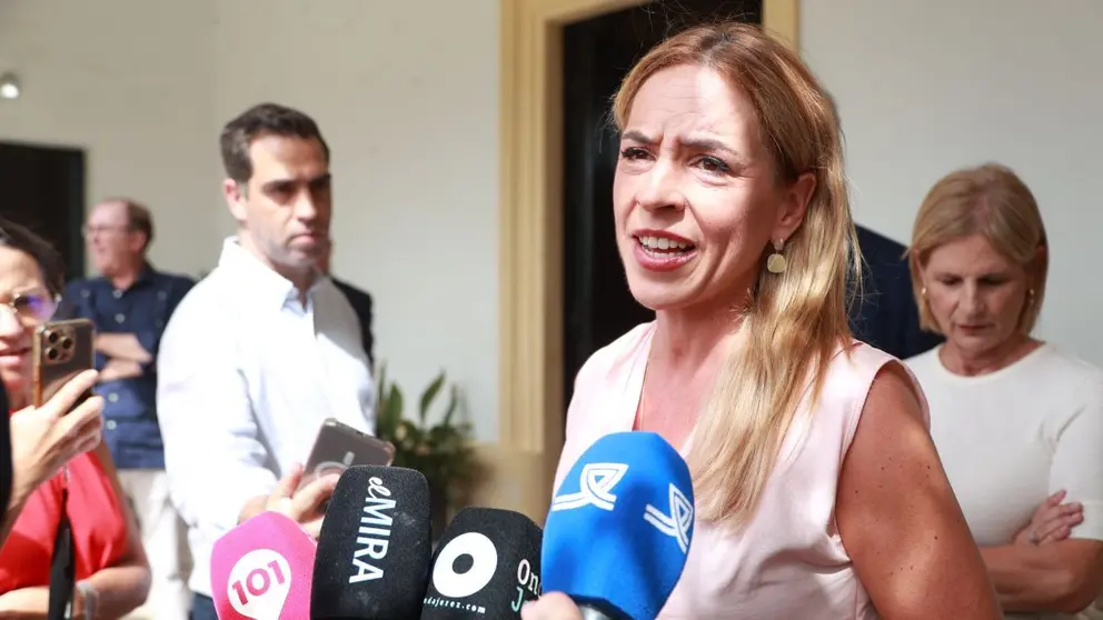 La presidenta de la Diputaci&oacute;n de C&aacute;diz, Almudena Mart&iacute;nez | Cristo Garc&iacute;a