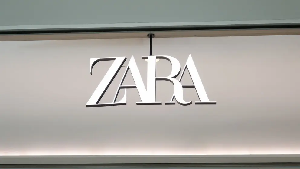 Tienda ZARA - Complementos de bolsos de temporada