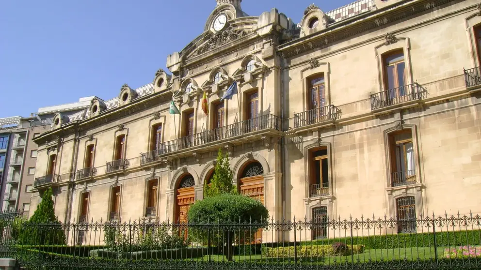 Fachada del edificio de la Diputaci&oacute;n de Ja&eacute;n