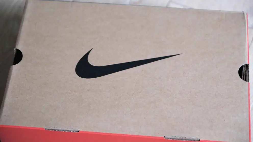 Caja de zapatillas de Nike