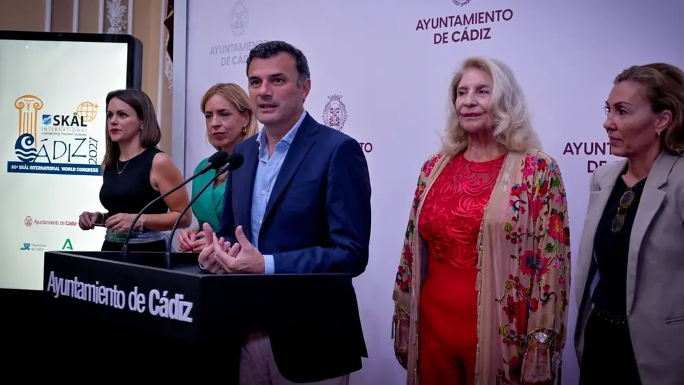El anuncio ha tenido lugar en el Ayuntamiento de C&aacute;diz