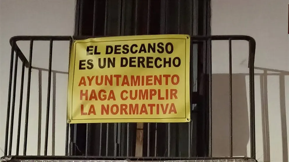 Cartel de la Asociaci&oacute;n Vecinal del Centro Hist&oacute;rico de Jerez (2)