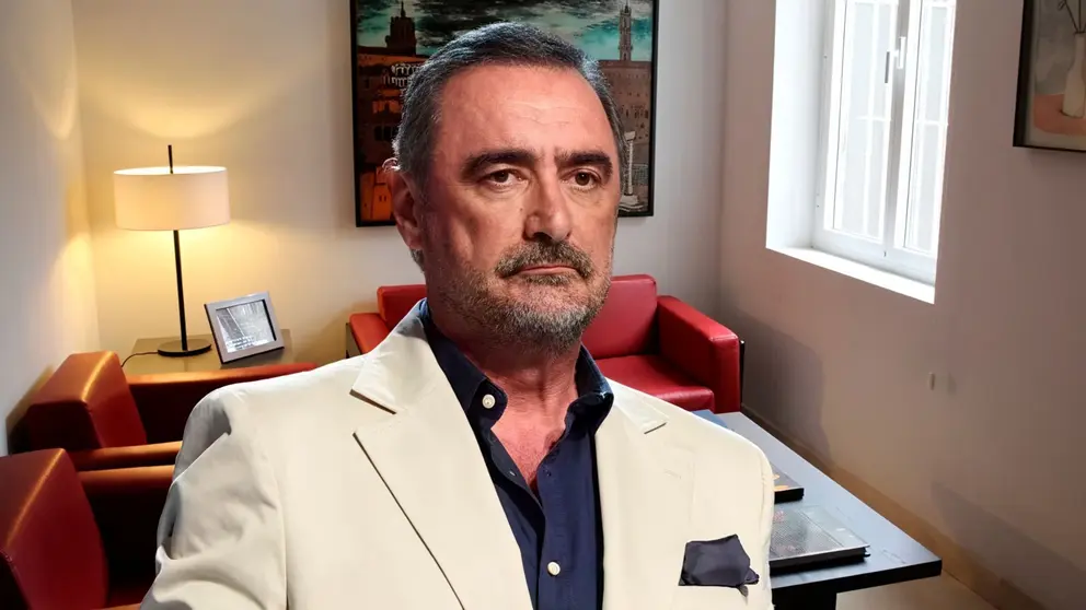 Carlos Herrera, editorial