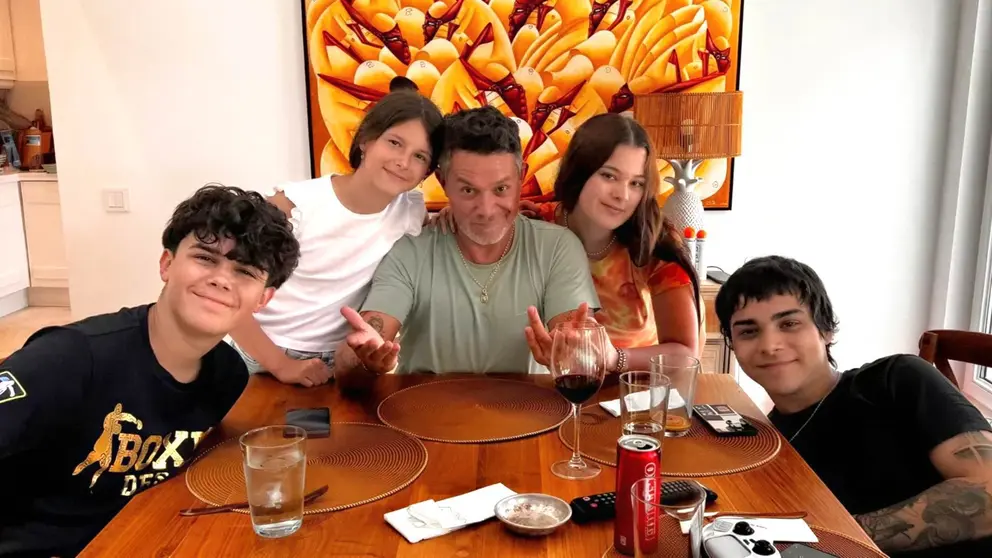 Alejandro Sanz se rinde ante su hija Manuela: &ldquo;Eres mi inspiraci&oacute;n infinita&rdquo;