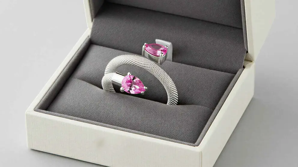 3 anillos y pulseras de TOUS con gemas de colores que van a llevar este oto&ntilde;o las que m&aacute;s saben de moda