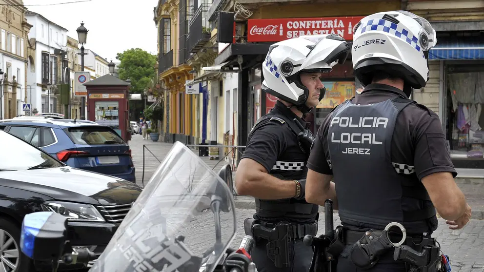 Agentes de la Polic&iacute;a Local en Jerez