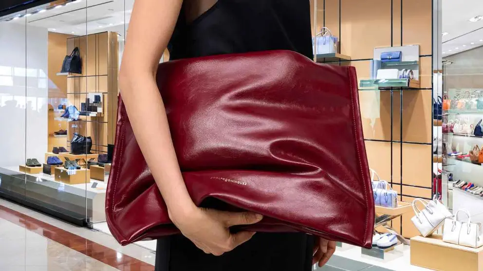 Bolso shopper acolchado en Piel No Piel de Adolfo Dom&iacute;nguez en El Corte Ingl&eacute;s