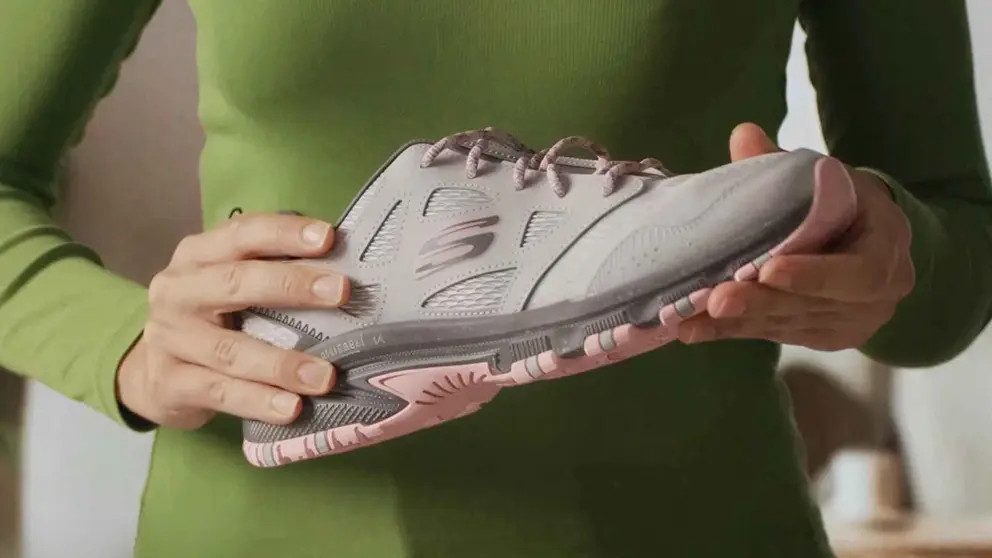 Skechers Hillcrest-Pure Escapade en Amazon