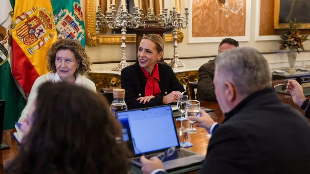 Almudena Mart&iacute;nez ha puesto en valor los logros de la Diputaci&oacute;n de C&aacute;diz