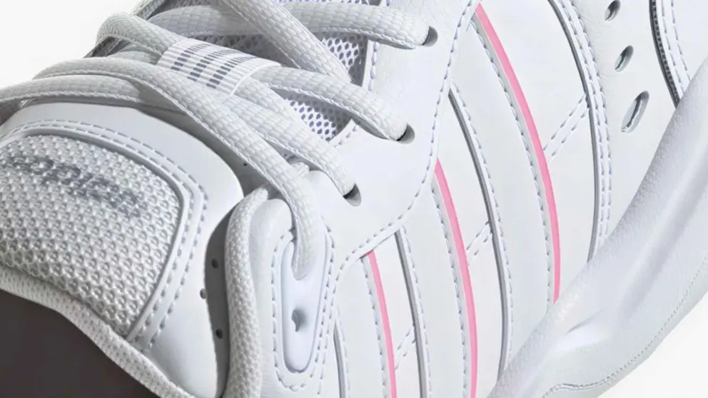 Zapatillas Adidas Strutter en Amazon