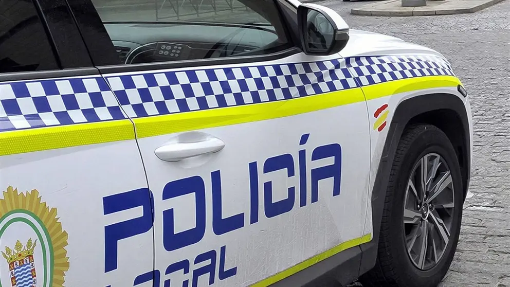 Coche de la Polic&iacute;a Local en Jerez