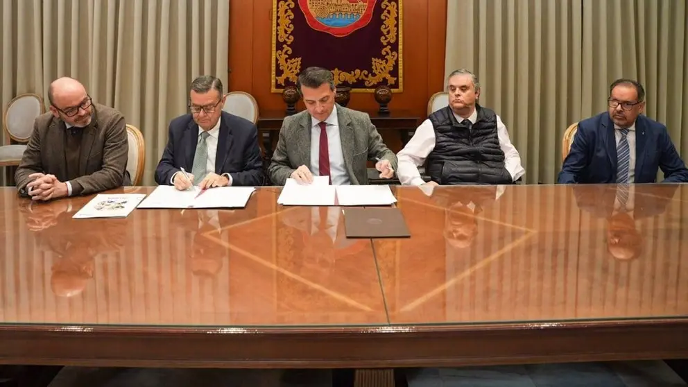 El Ayuntamiento de C&oacute;rdoba y la Fundaci&oacute;n ONCE firman un convenio