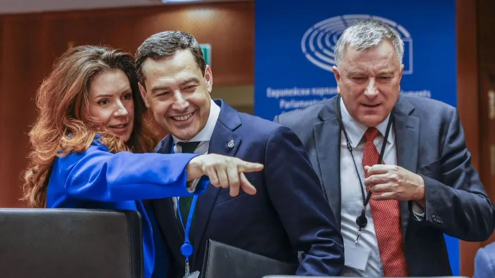 Juanma Moreno se encuentra estos d&iacute;as en Bruselas