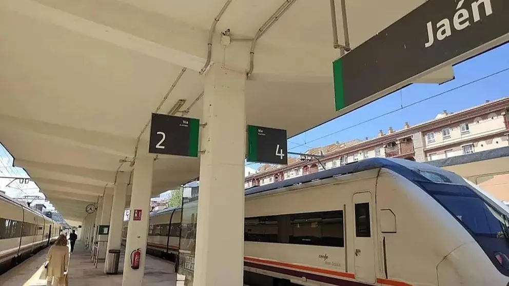 La estaci&oacute;n de tren de Ja&eacute;n