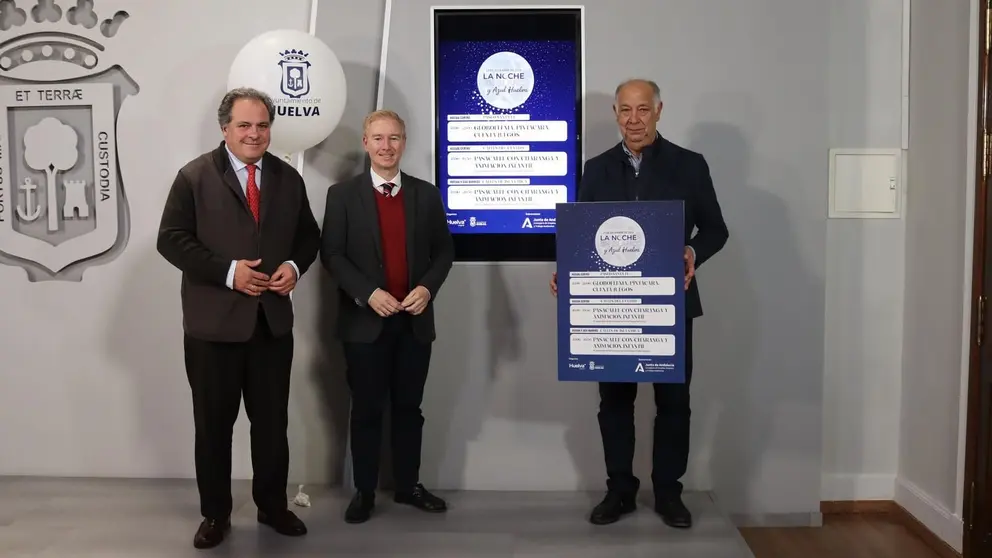 Juan Carlos Duarte, Alfonso Casto y Antonio Gemio en la presentaci&oacute;n de 'La Noche en Blanco y Azul'