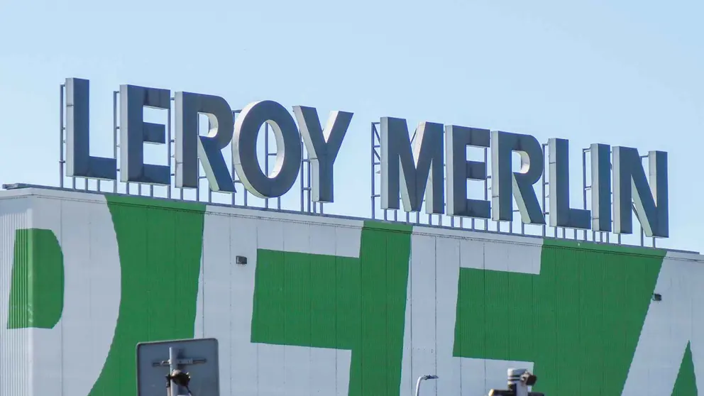 No son de Ikea las l&aacute;mparas de techo de Leroy Merlin por menos de 20 euros que retan tambi&eacute;n a JYSK