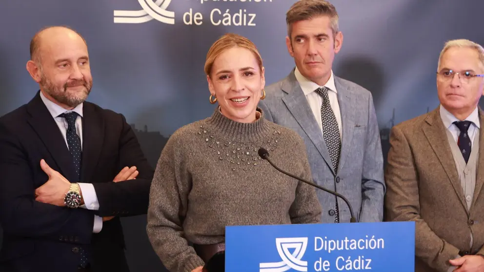 Desayuno informativo de Almudena Mart&iacute;nez con los medios | Cristo Garc&iacute;a