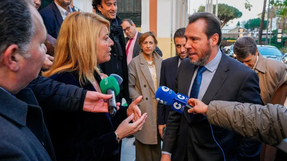 Pilar Miranda, en un encontronazo con el ministro &Oacute;scar Puente